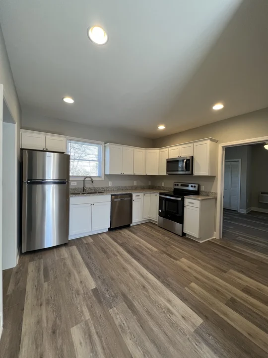 570F5B2F-BDA4-47E5-940B-E0AB6D40E568