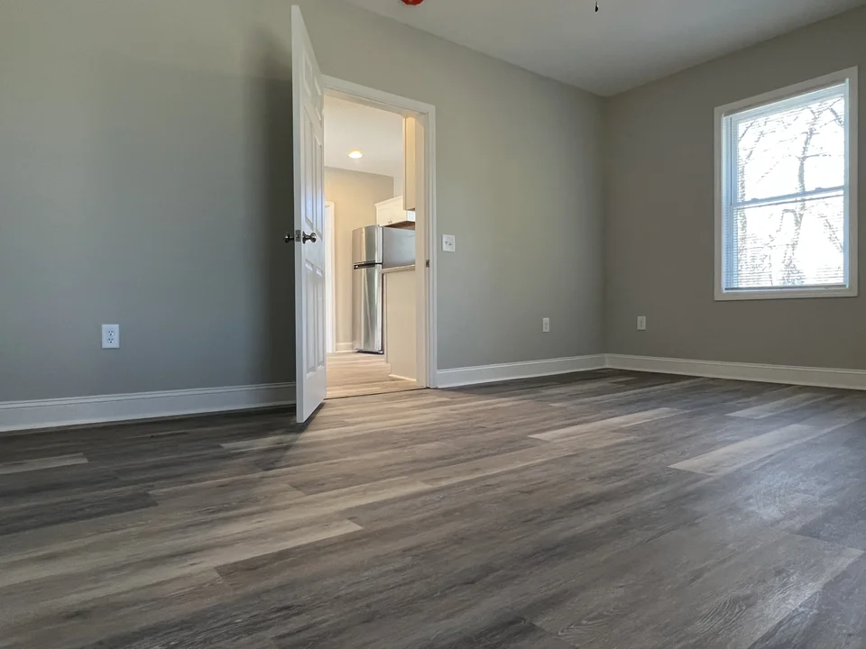 8BCE9CE9-B16D-4087-8E90-14CEFF53D45A