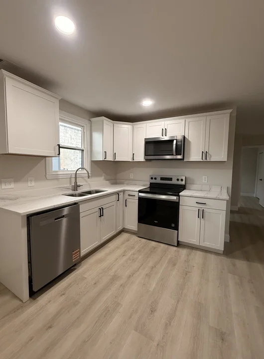 South College kitchen 2